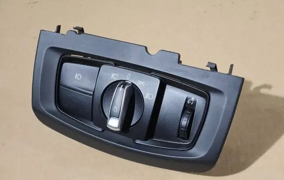 BMW X5 F15 Light switch 9311721 9472060101 2713000117784007