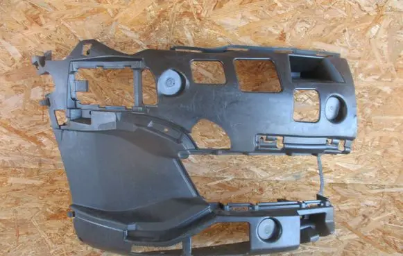 BMW 5 G30 G31 Front bumper mounting bracket 9498602