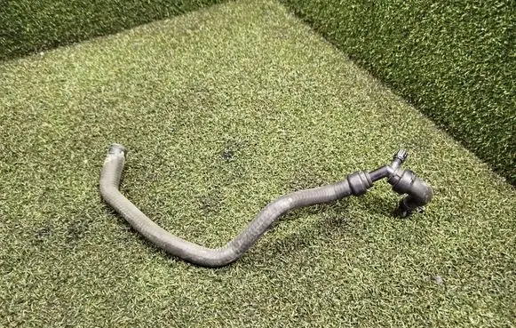 Renault Trafic III (X82) Engine coolant pipe/hose 93453418 110606508R