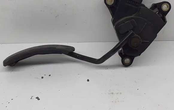 Renault Megane II Accelerator throttle pedal 8200153270