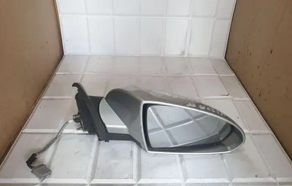 Nissan Primera Front door electric wing mirror 96301