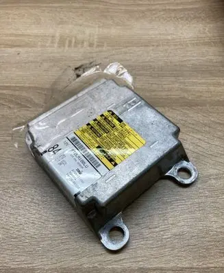 Toyota Avensis T250 Airbag control unit/module 8917005122 232517102