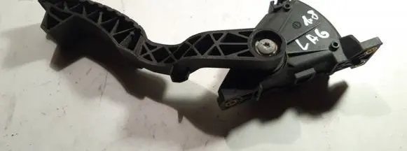Renault Laguna II Accelerator throttle pedal 8200002904