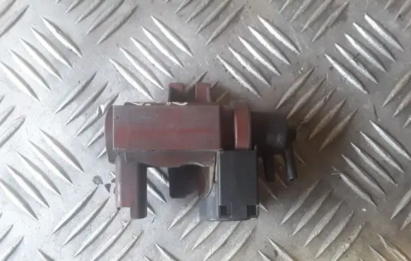 Volvo V50 Turbo solenoid valve 6G9Q9E882CA 70177100
