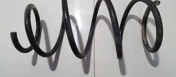 Toyota Auris 150 Front coil spring