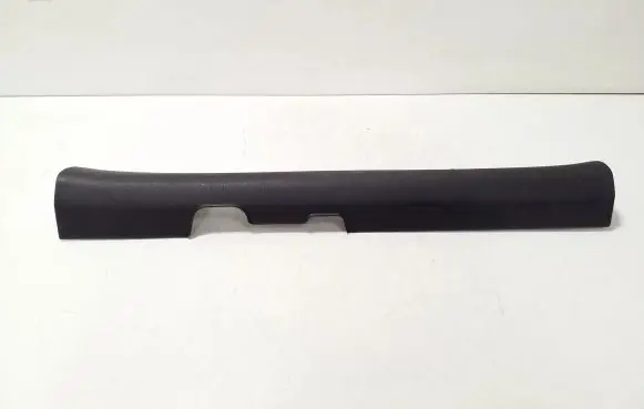 KIA Sportage Front sill trim cover 85871F1000