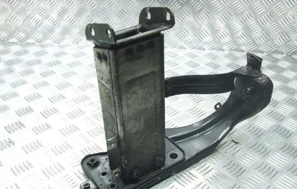 Mercedes-Benz E W211 Front bumper foam support bar LEWY