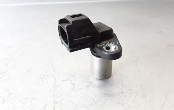 Volvo XC70 Camshaft position sensor 30713485