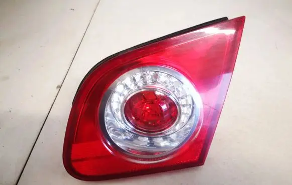 Volkswagen PASSAT B6 Tailgate rear/tail lights 3C5945094