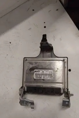 Toyota Yaris Engine control unit/module 896610D170 0281011125