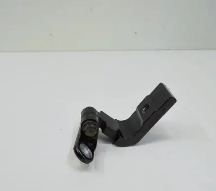 BMW 5 F10 F11 Rear door lower hinge 7185685