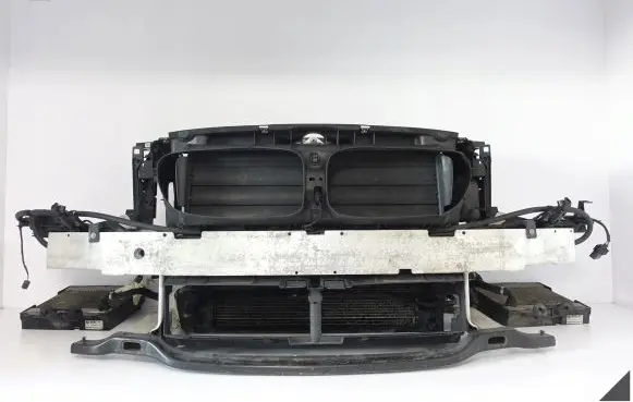 BMW 5 F10 F11 Front piece kit 7647367 2266099