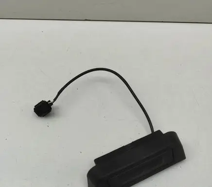 KIA Sorento IV Tailgate/boot open switch button 81820P2000