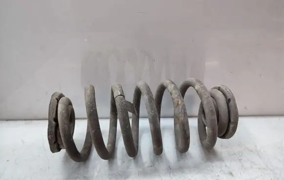 Opel Mokka X Rear coil spring