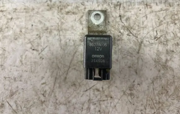 Mitsubishi Pajero Sport I Other relay 8627a006