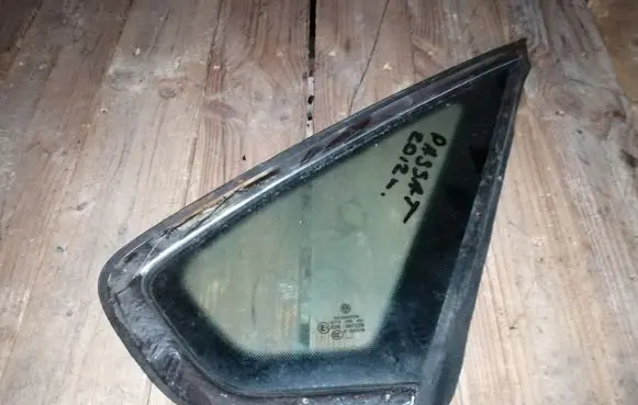 Volkswagen PASSAT B7 USA Rear side window