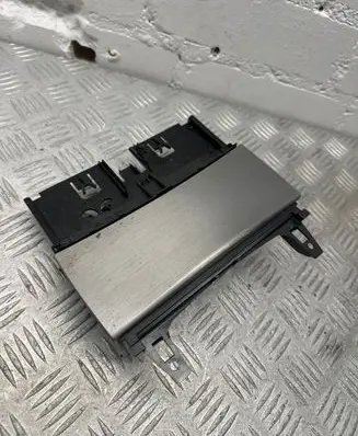 Mercedes-Benz E W212 Ashtray (front) A2046801350
