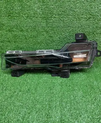 Tesla Model 3 Front fog light 162479700A