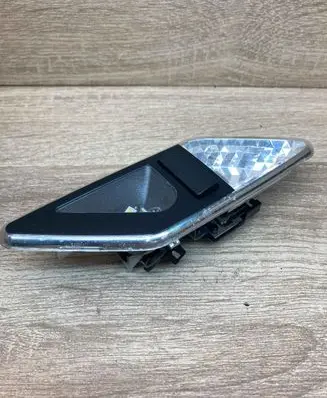 BMW 3 E46 Rear seat light 8375585