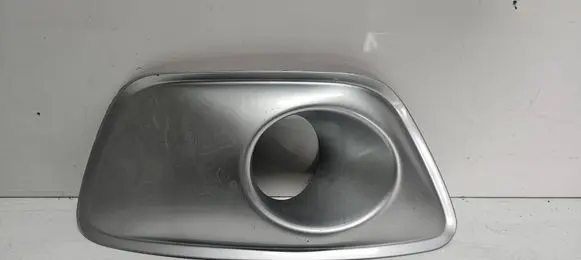 Dacia Sandero II Front fog light trim/grill 820128977