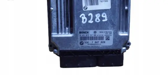 BMW 1 E81 E87 Engine control unit/module 7807828