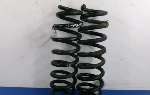 BMW 1 E82 E88 Rear coil spring