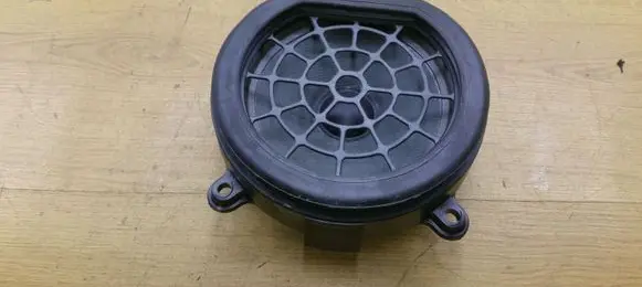 Mercedes-Benz CLK A209 C209 Front door speaker A2038201602