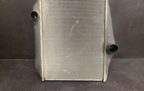 Volvo C70 Intercooler radiator