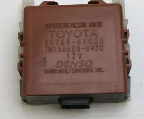 Lexus RX 450H Tire pressure control unit 897690E020