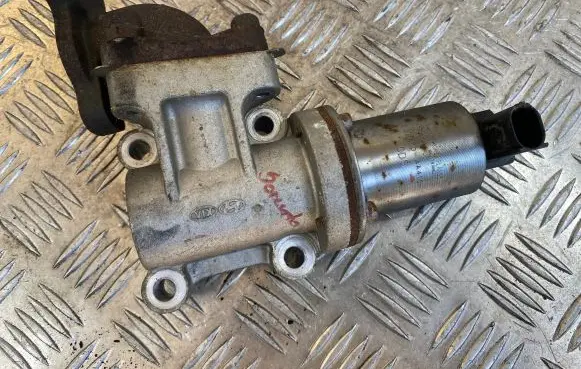 KIA Sorento EGR valve 284104A410