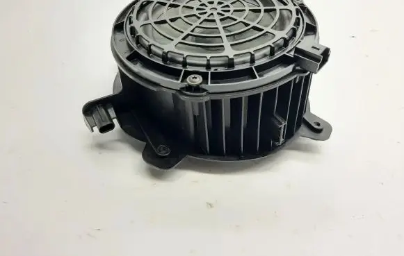 Opel Mokka B Front door speaker 9826331580
