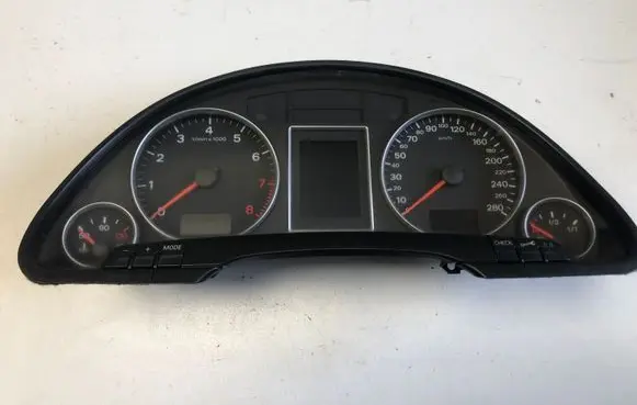 Audi A4 S4 B7 8E 8H Speedometer (instrument cluster) 8E0920901E