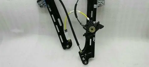 Mercedes-Benz C W204 Rear door manual window regulator A2187300379