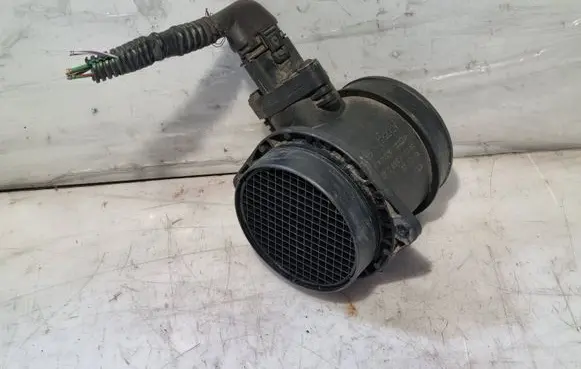 Volvo S80 Mass air flow meter 0280218088 8670115