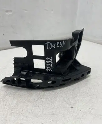 Volkswagen Touran III Rear bumper mounting bracket 5TA807454