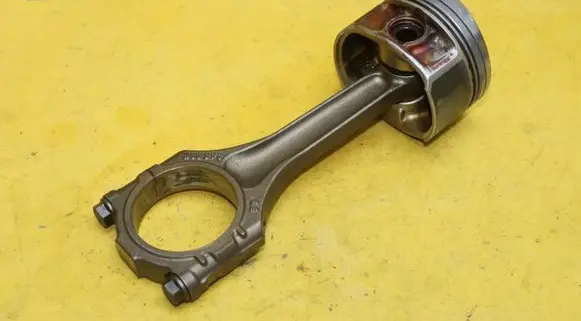 Volkswagen Phaeton Piston with connecting rod 021E