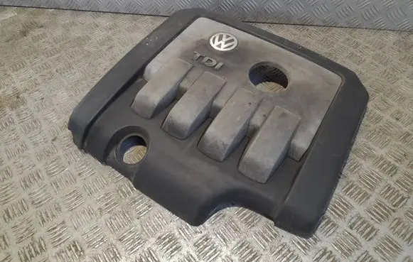 Volkswagen Golf V Engine cover (trim) 03G103925BP