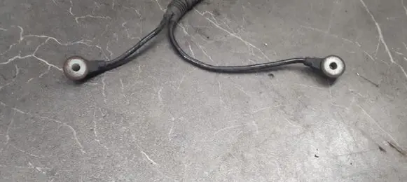 BMW 5 E39 Detonation knock sensor 1703276