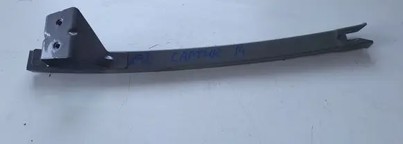 Renault Captur Front door windshield rail 
