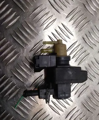 Renault Laguna II Turbo solenoid valve 8200486264