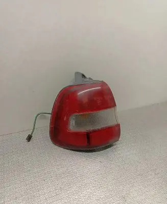 Suzuki Baleno EG Rear/tail lights 0432140L 0432140