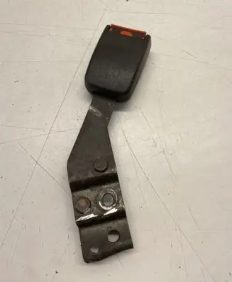 Volkswagen Transporter - Caravelle T4 Rear seatbelt buckle 701857877