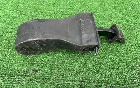 Volkswagen Golf VII Front door check strap stopper 5G0837267