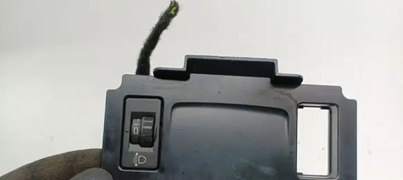 Citroen C4 II Headlight level height control switch 96702420ZD