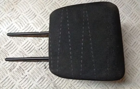 Toyota Yaris Rear seat headrest 