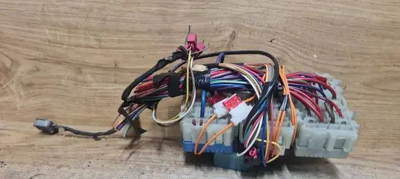 Volvo S80 Fuse box set 6G9T14K131DA C820AGF101