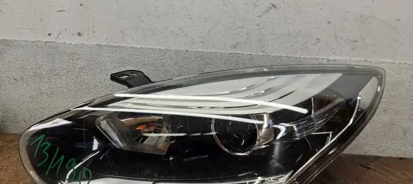 Renault Megane III Headlight/headlamp 260605817R
