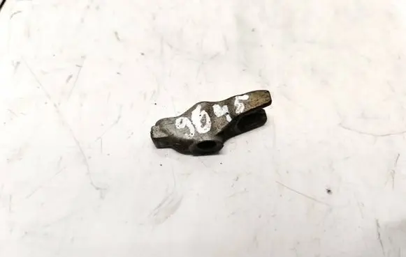 Opel Insignia A Fuel Injector clamp holder 