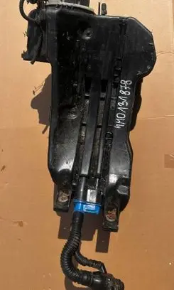 Audi Q7 4M AdBlue liquid reservoir 4M0131878