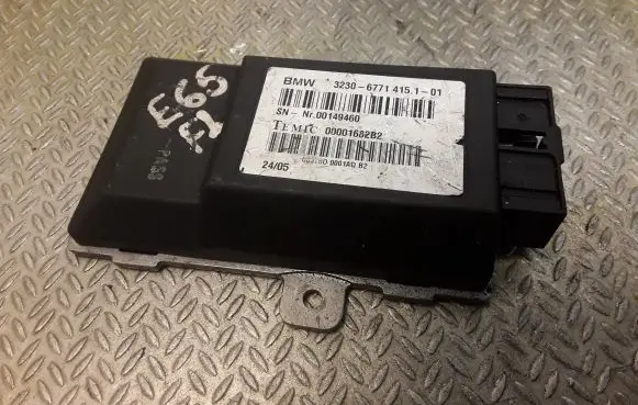 BMW 7 E65 E66 Steering rack control module 6771415